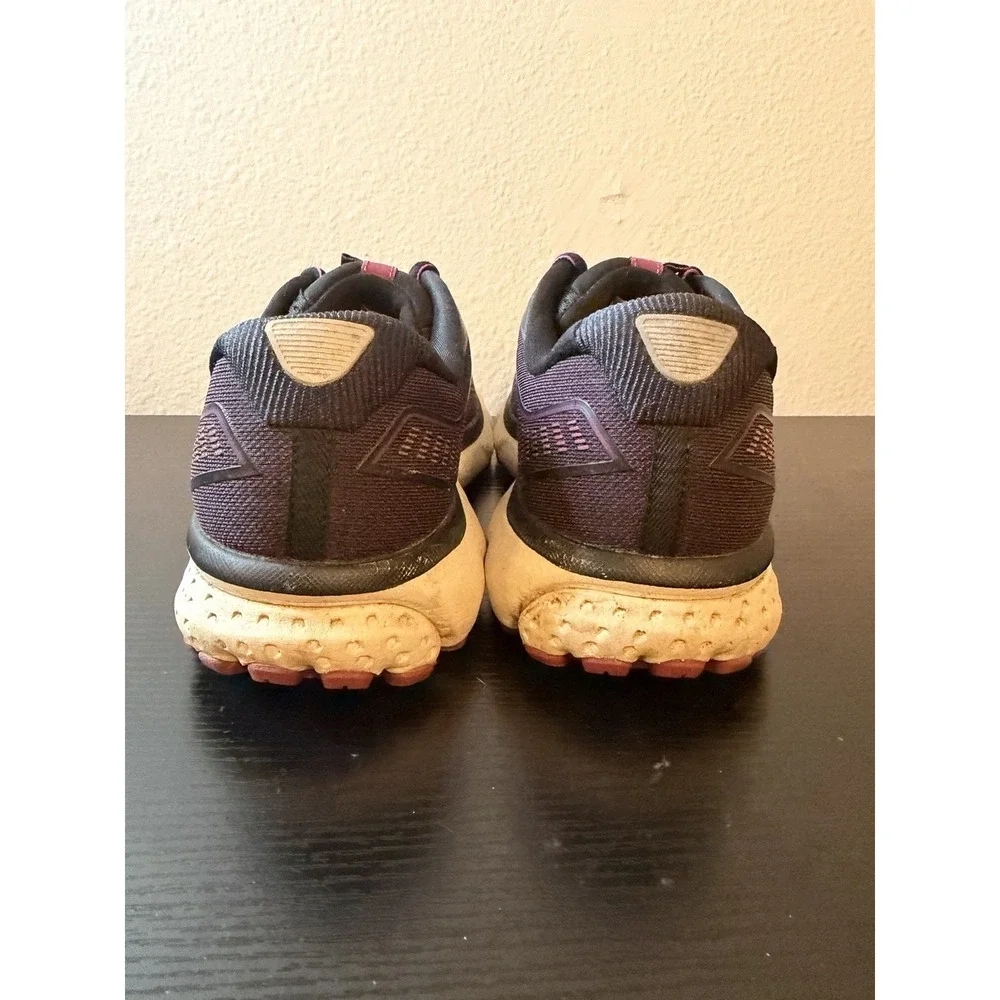 Brooks pre owned